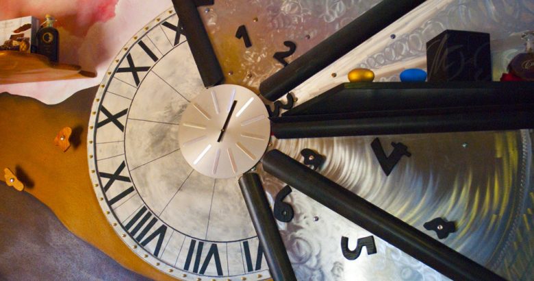 The evolution of clocks
